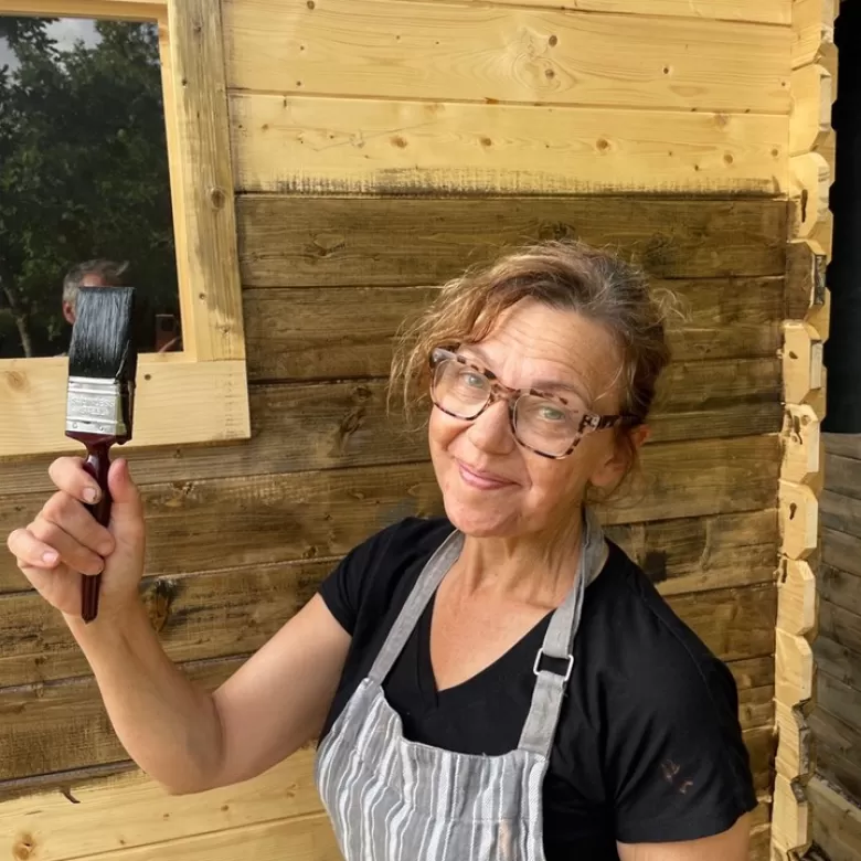 Amanda painting